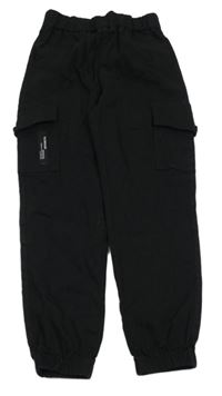 Čierne cargo cuff rifle