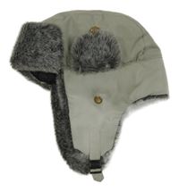 Šedá plátěná zateplená beranice s kožíškem 