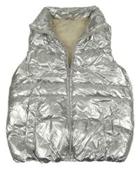 Strieborná šušťáková prešívaná zateplená vesta Zara