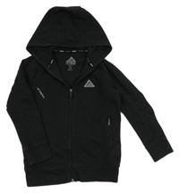 Černá propínací mikina se znakem a kapucí 