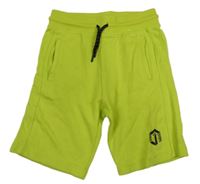 Limetkové teplákové kraťasy F&F