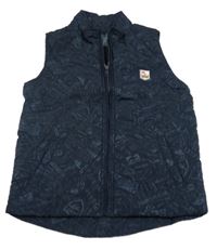 Tmavomodrá šušťáková lehce zateplená vesta s nápismi