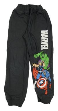 Šedé tepláky s Avengers Marvel