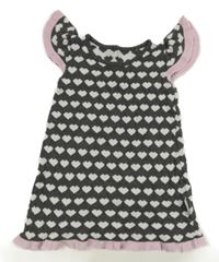 Sivo-biele srdiečkované pletené šaty s volánikmi