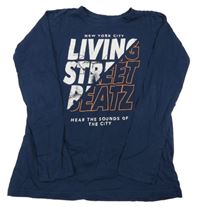 Tmavomodré tričko s nápismi Chapter young