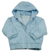Světlemodrá šusťáková zateplená bunda s nápisem a kapucí 