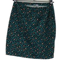 Dámska zeleno-ružovo-čierna vzorovaná sukňa Up2Fashion