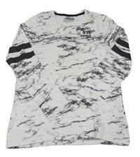 Bílo-černé triko s nápisem C&A