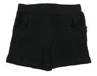 Čierne vzorované kraťasy s volánikmi Akf