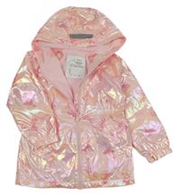 Světlerůžová metalická nepromokavá jarní parka s jednorožci a kapucí Nutmeg