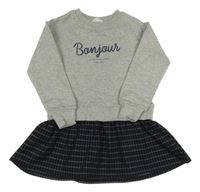 Šedo-tmavomodro-bílé teplákové šaty s nápisem a kostkovanou sukní Mango