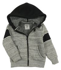 Šedo-černá zateplená propínací mikina s nášivkou a kapucí C&A