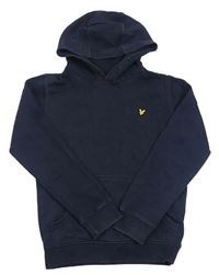 Tmavomodrá mikina s nášivkou a kapucňou Lyle&Scott