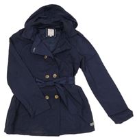 Tmavomodrý šusťákový jarní kabát s páskem a kapucí S. Oliver