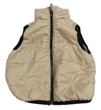 Svetlobéžová prešívaná šušťáková zateplená vesta SHEIN