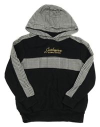 Černo-bílá mikina se zlatými nápisy a vzorem a kapucí George