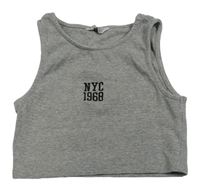 Sivý melírovaný rebrovaný crop top s číslom a písmeny Primark