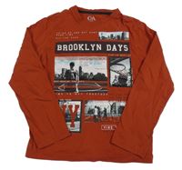 Rezavé triko s obrázky a nápisy C&A