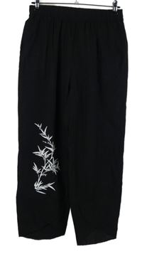 Dámské černé volné crop kalhoty s potiskem 