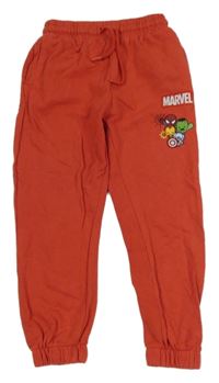 Červené tepláky s Avengers Marvel