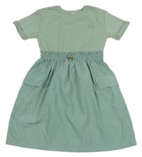 Světlezelené teplákovo/šusťákové šaty s nápisem River Island