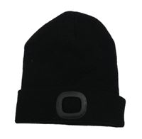 Černá pletená čepice na led světlo 