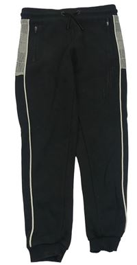 Čierne tepláky s béžovým pruhom Matalan