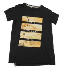 Tmavohnědé tričko s potiskem Tu