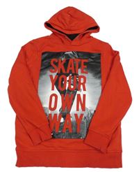 Červená mikina s nápisom a kapucňou C&A