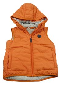 Oranžová šusťáková zateplená vesta s nášivkou a kapucí Topolino