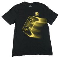 Černé tričko s PSP ovladačem H&M
