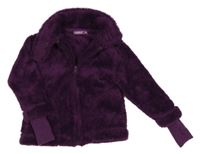 Purpurová chlpatá bunda s golierom