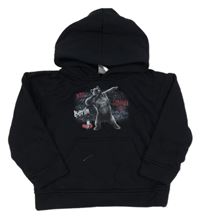 Čierna mikina s medvěďom a kapucňou