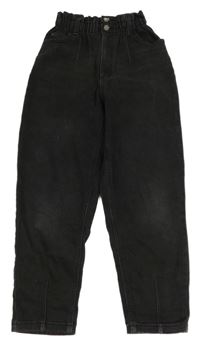 Čierne teplákové rifle Reserved