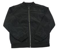 Černý šusťákový jarní bomber s nápismi Pepperts!