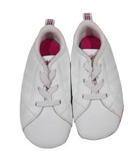 Biele koženkové cápačky Adidas vel. 19