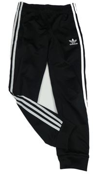 Čierne športové funkčné tepláky s bielymi pruhmi a logom Adidas