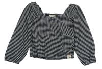 Černo-bílá kostkovaná crop halenka