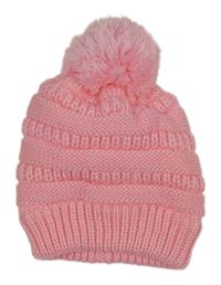 Ružová pletená čapica s brmbolcom