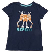 Tmavomodré tričko s ovladačem a nápismi Kiki&Koko