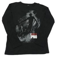 Čierne tričko s potlačou Chapter young