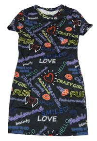 Čierne elastické šaty s farebnymi nápisy shein