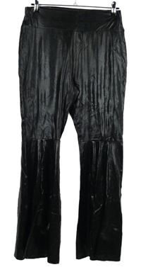 Dámské černé lesklé zvonové kalhoty 