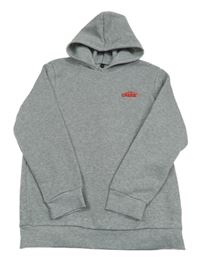 Sivá mikina s nápisom a kapucňou