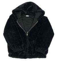 Čierna kožušinová podšitá bunda s kapucňou F&F