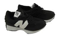 Nové - černo-bílé textilno/koženkové botasky new balance vel. 28