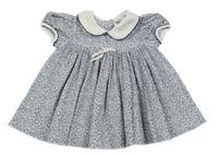 Bielo-tmavomodré kvietkovane plisované šaty s mašli a golierikom C&A