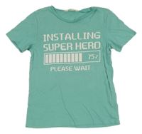 Svetlozelené tričko s nápismi H&M