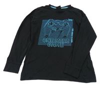 Černé triko s ovladačem C&A