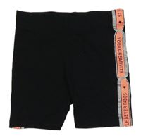 Čierne legínové kraťasy s nápismi